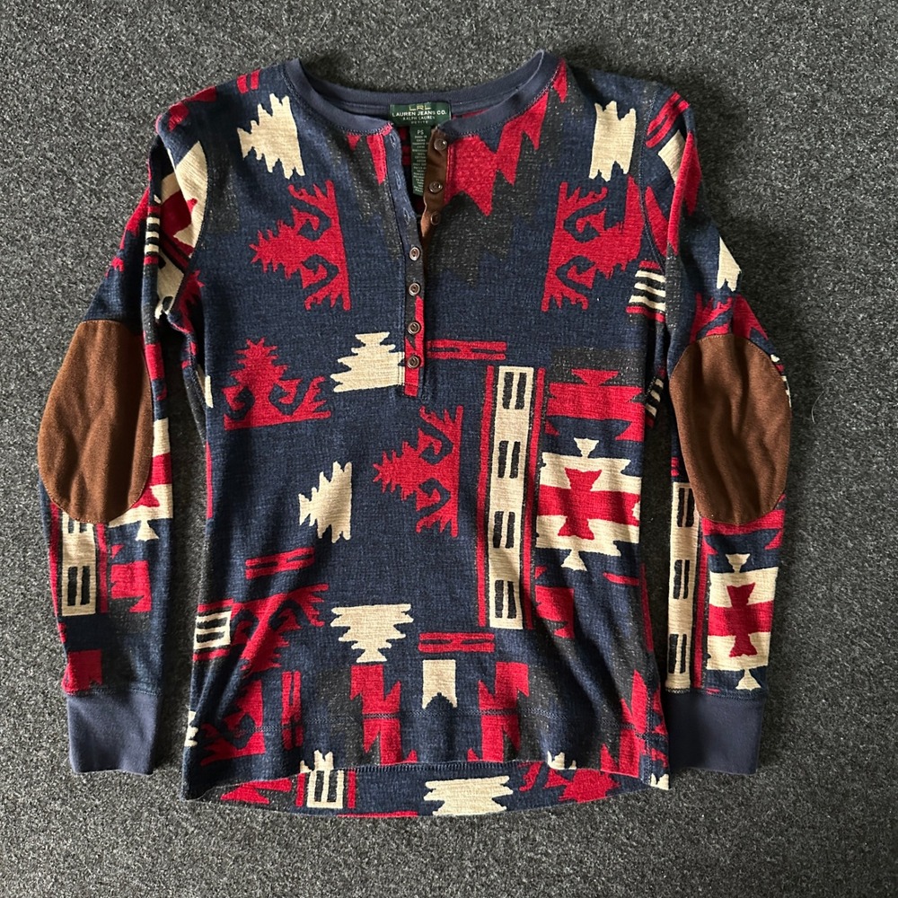 Lauren Ralph Lauren Southwestern Henley Top Petite‎ PS Navy Red Elbow Patches